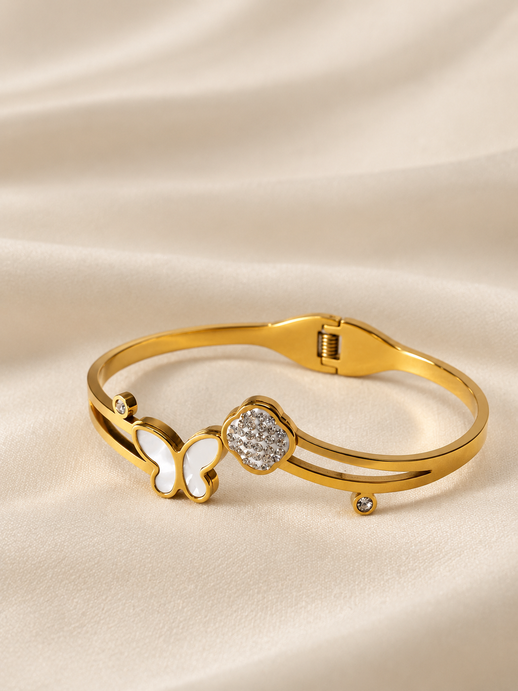 Elegant Butterfly Crystal Gold Bangle ✨